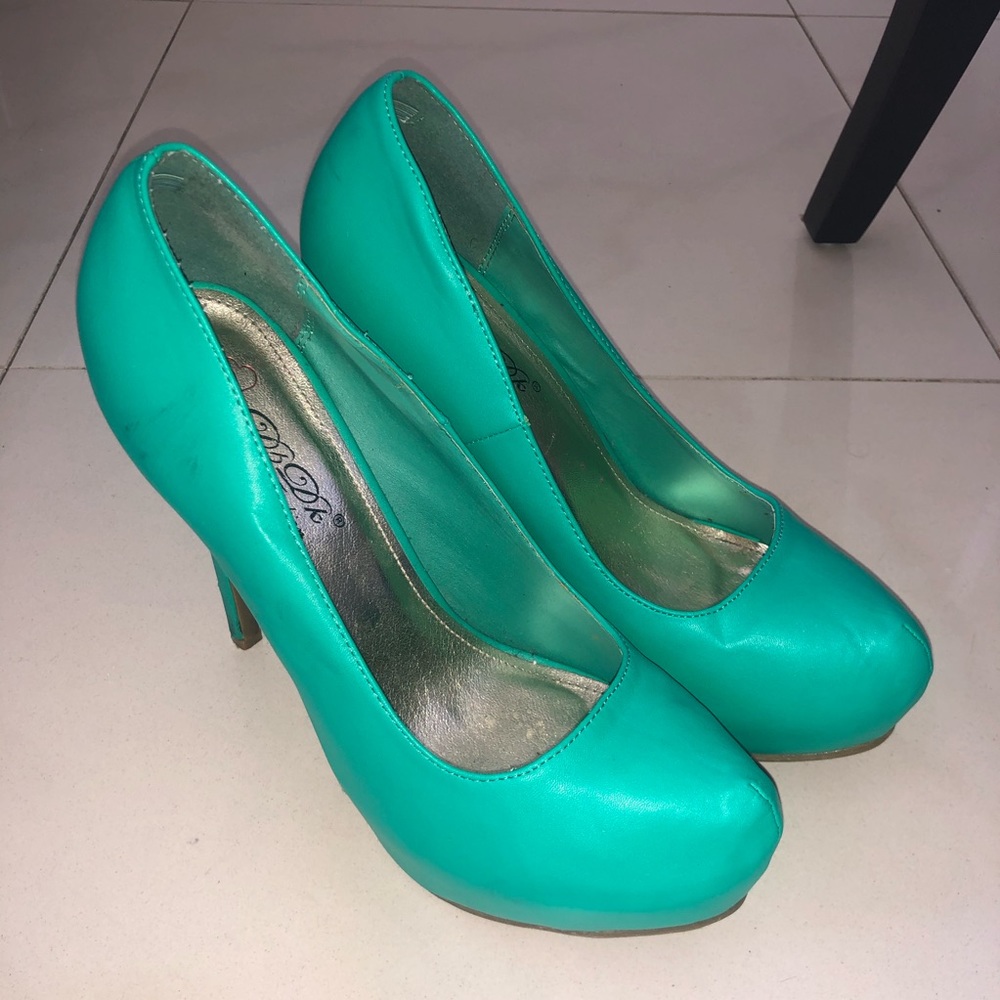 Aqua heels